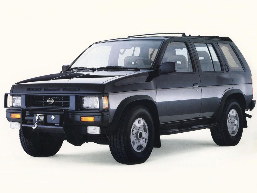  Nissan Pathfinder 4-Door 1990 года  (фото 4 из 8)